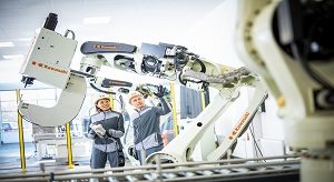 高技术、高品质、高安全，川崎机器人高能前行