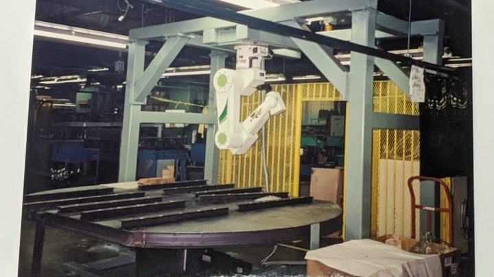 具有高度可靠性的机器人焊接已有 20 多年历史